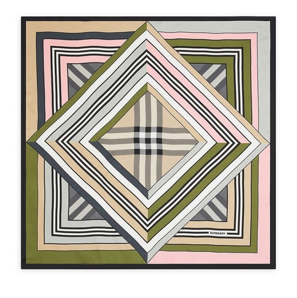 Burberry Silk Scarf Authenticated Beautiful - Picture 1 of 11